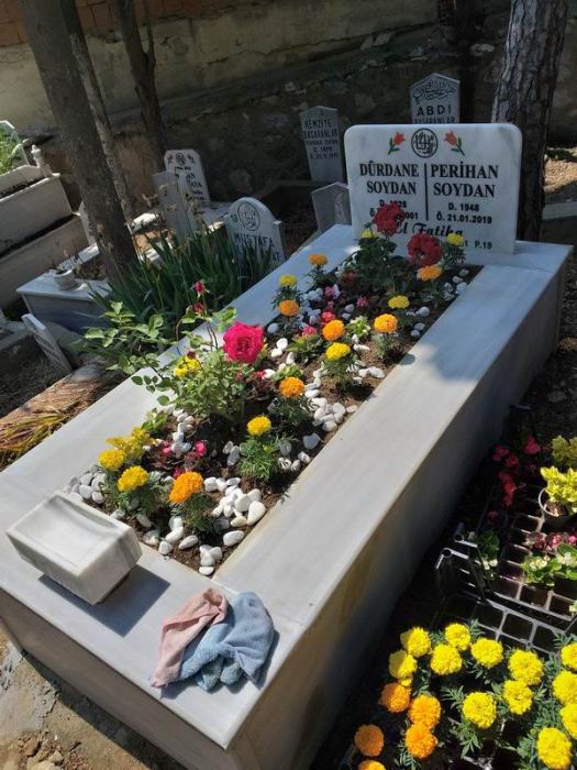 Bursa Gemlik Mezar Bakimi  09 Mayıs 2019